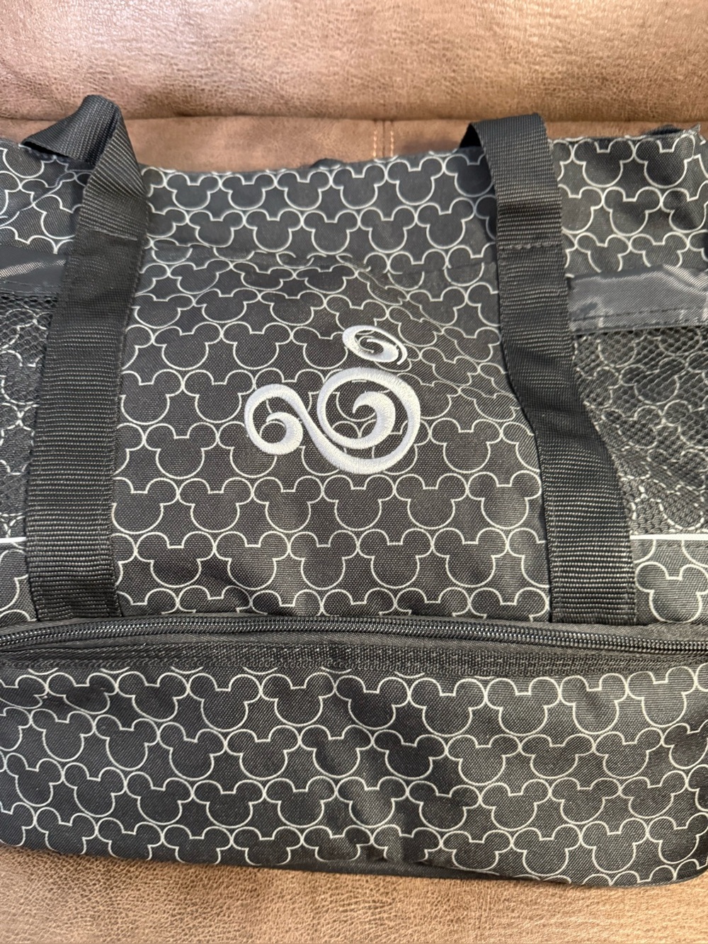 DISNEY Mickey Mouse Embroidered Tote Bag with Cooler Compartment NEW